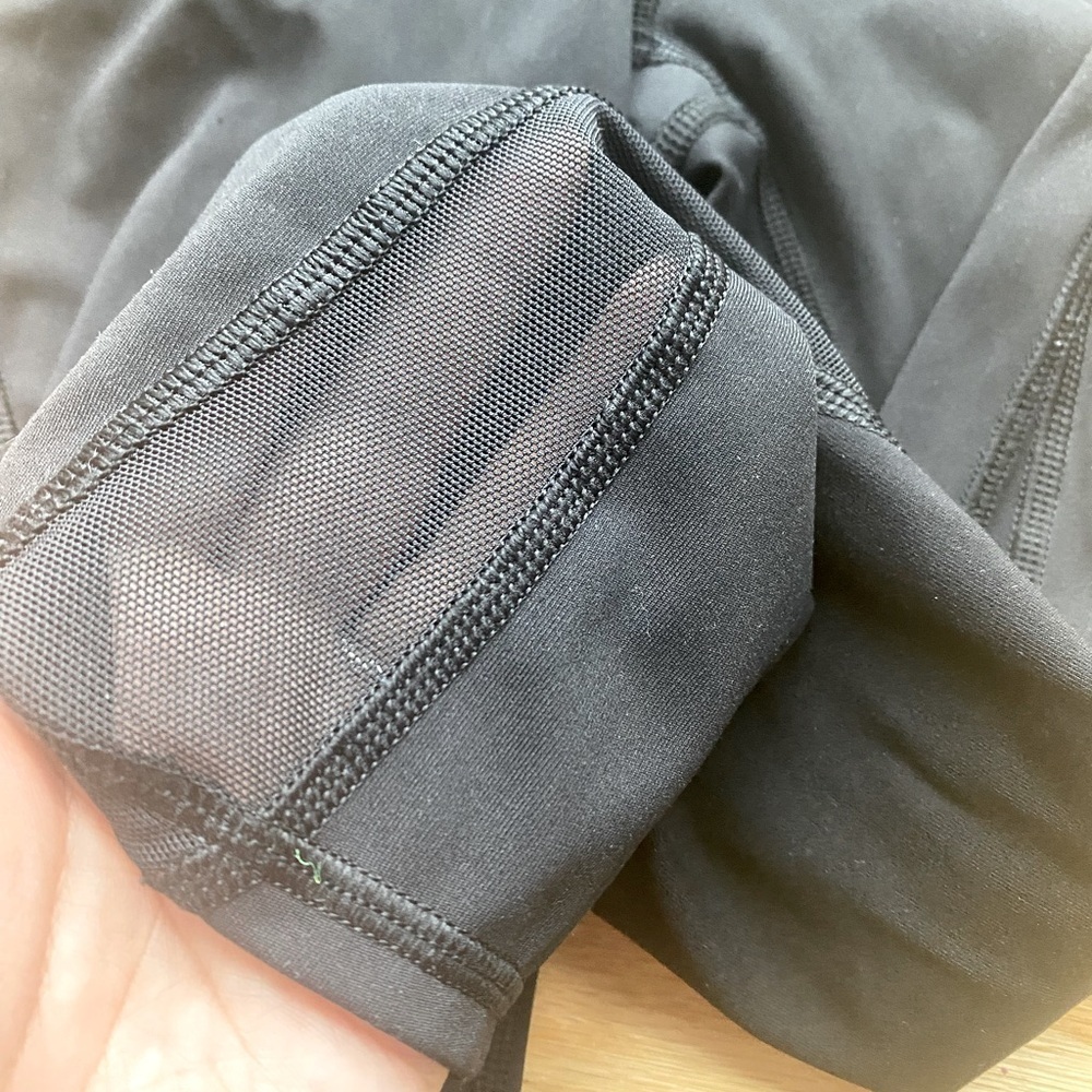 Lululemon Train Times Crop Mesh Leggings Pants Black size 2 - Picture 6 of 7